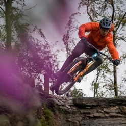 Lazer Jackal MIPS Helmet - Black