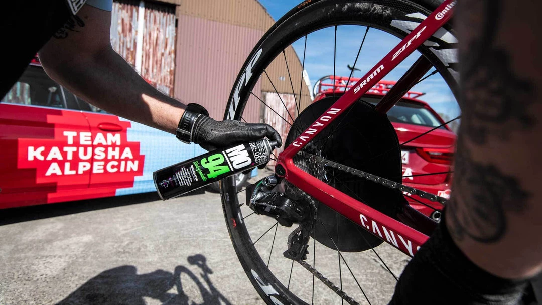 Muc-Off MO-94 Multi-Use Spray 400ml 7 Muc-Off MO-94 Multi-Use Spray 400ml