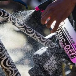 Muc-Off Nano Tech Bike Cleaner Concentrate 500ml 9 Muc-Off Nano Tech Bike Cleaner Concentrate 500ml