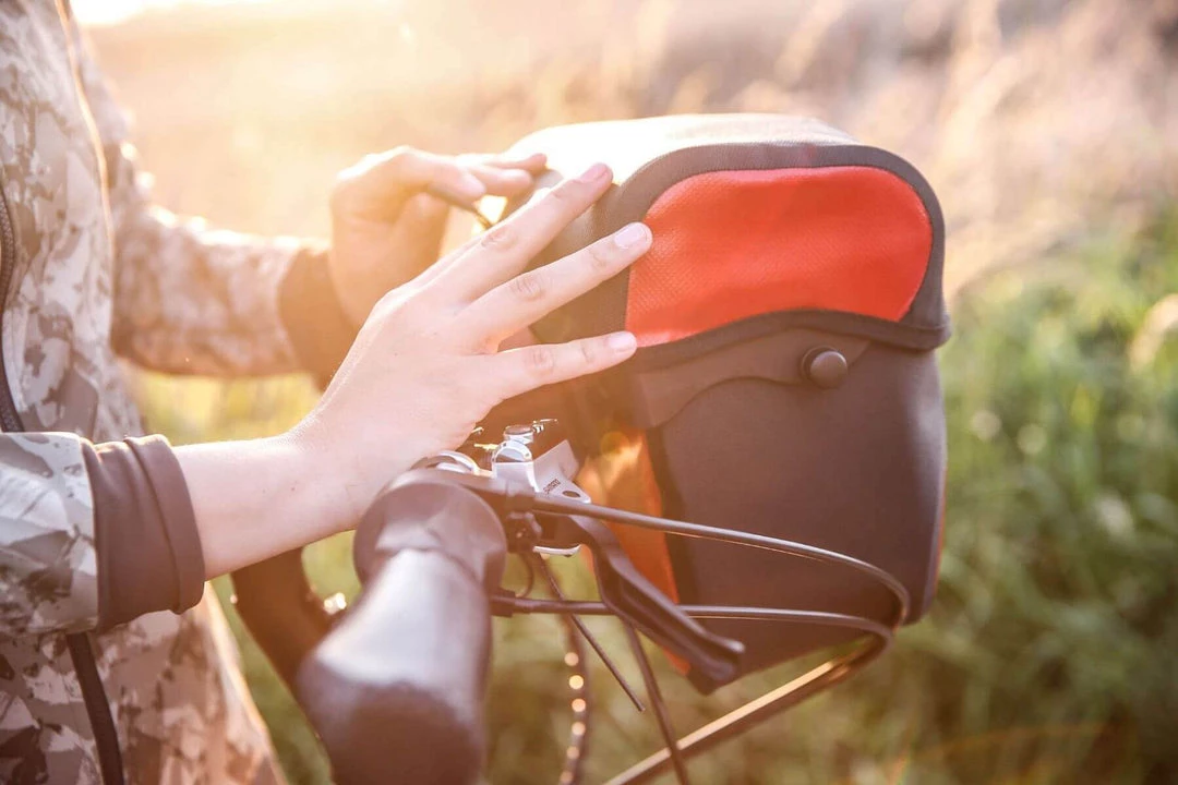 Ortlieb Handlebar Bag Ultimate Six Classic 7L 12 Ortlieb Handlebar Bag Ultimate Six Classic 7L