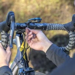 Quad Lock Out Front Handlebar Mount