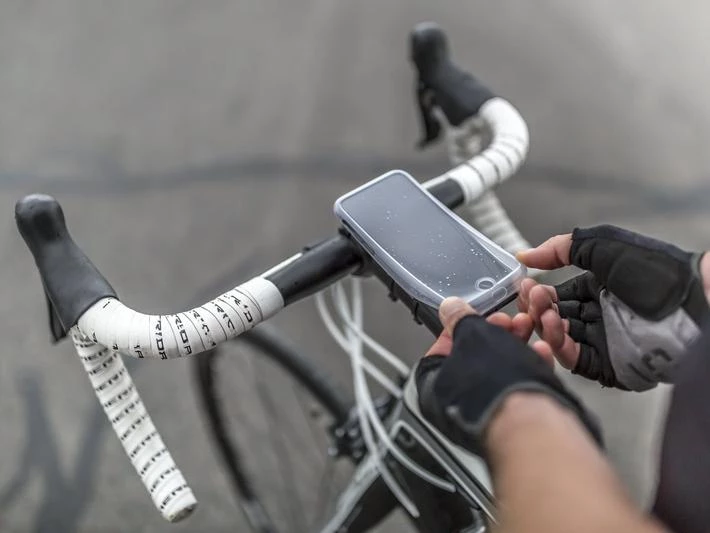 Quad Lock IPhone Poncho 4 Quad Lock IPhone Poncho