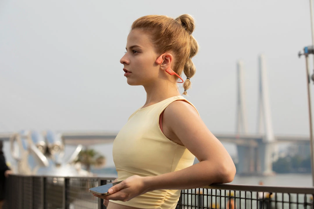 SHOKZ OpenRun PRO Wireless Bluetooth Headphones Aftershokz 7 SHOKZ OpenRun PRO Wireless Bluetooth Headphones Aftershokz