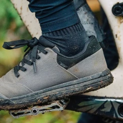 Specialized Roost Flat Canvas MTB Shoes Accessories