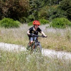 Giro Tremor Youth Helmet 21 Giro Tremor Youth Helmet